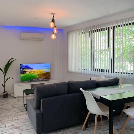 Nordic Style Apartment With Underground Parking Sofia Exterior foto