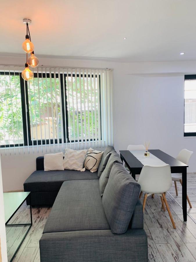 Nordic Style Apartment With Underground Parking Sofia Exterior foto
